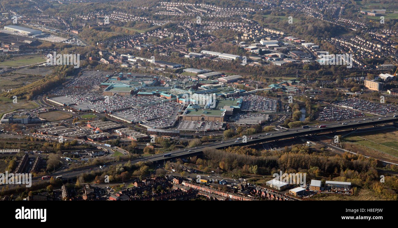 Vista aerea del Meadowhall Shopping Centre, Sheffield, Regno Unito Foto Stock