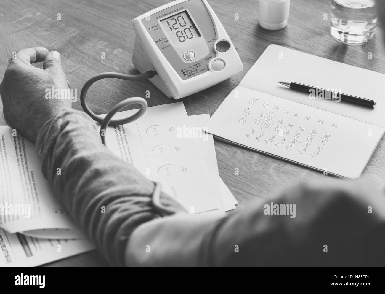 Assistenza sanitaria La valutazione del rischio di sintomi concetto medico Foto Stock