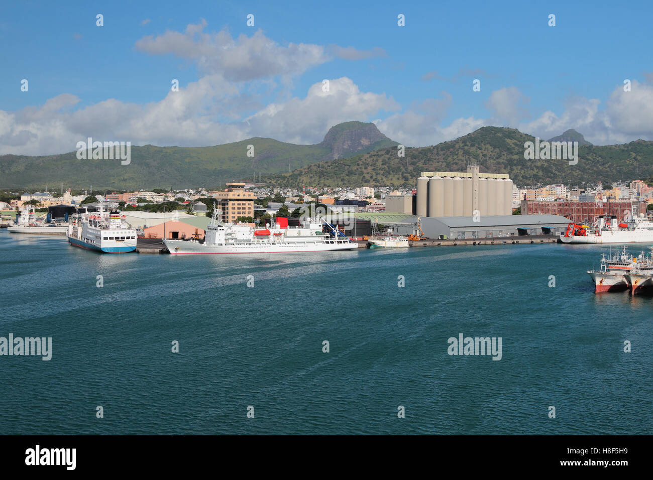Area di acqua di mare porta di carico. Port Louis, Maurizio Foto Stock