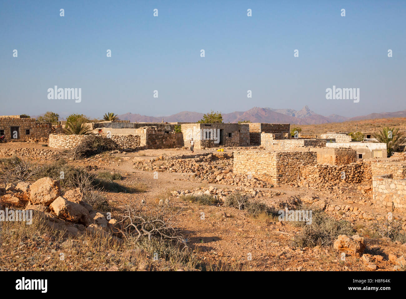 Piccolo villaggio di campagna di Socotra, Yemen Foto Stock