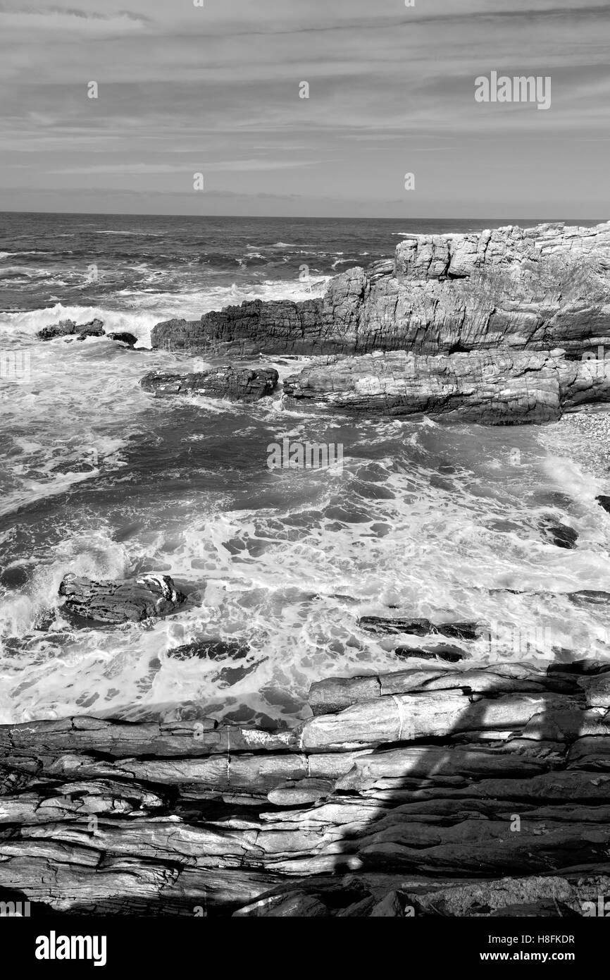 La sfocatura in Sud Africa sky oceano riserva tsitsikamma natura e rocce Foto Stock