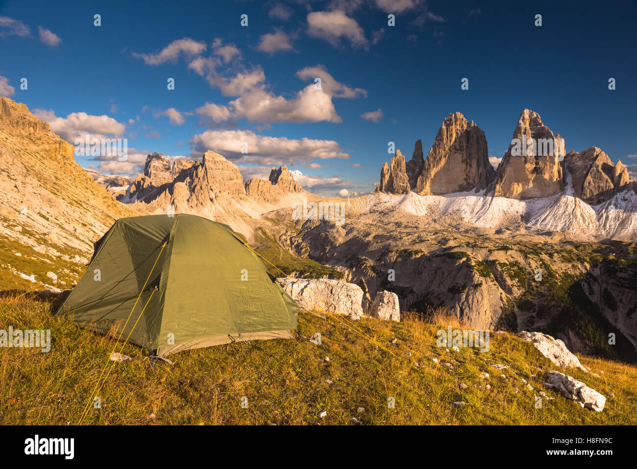 Campeggio in alta montagna Foto Stock