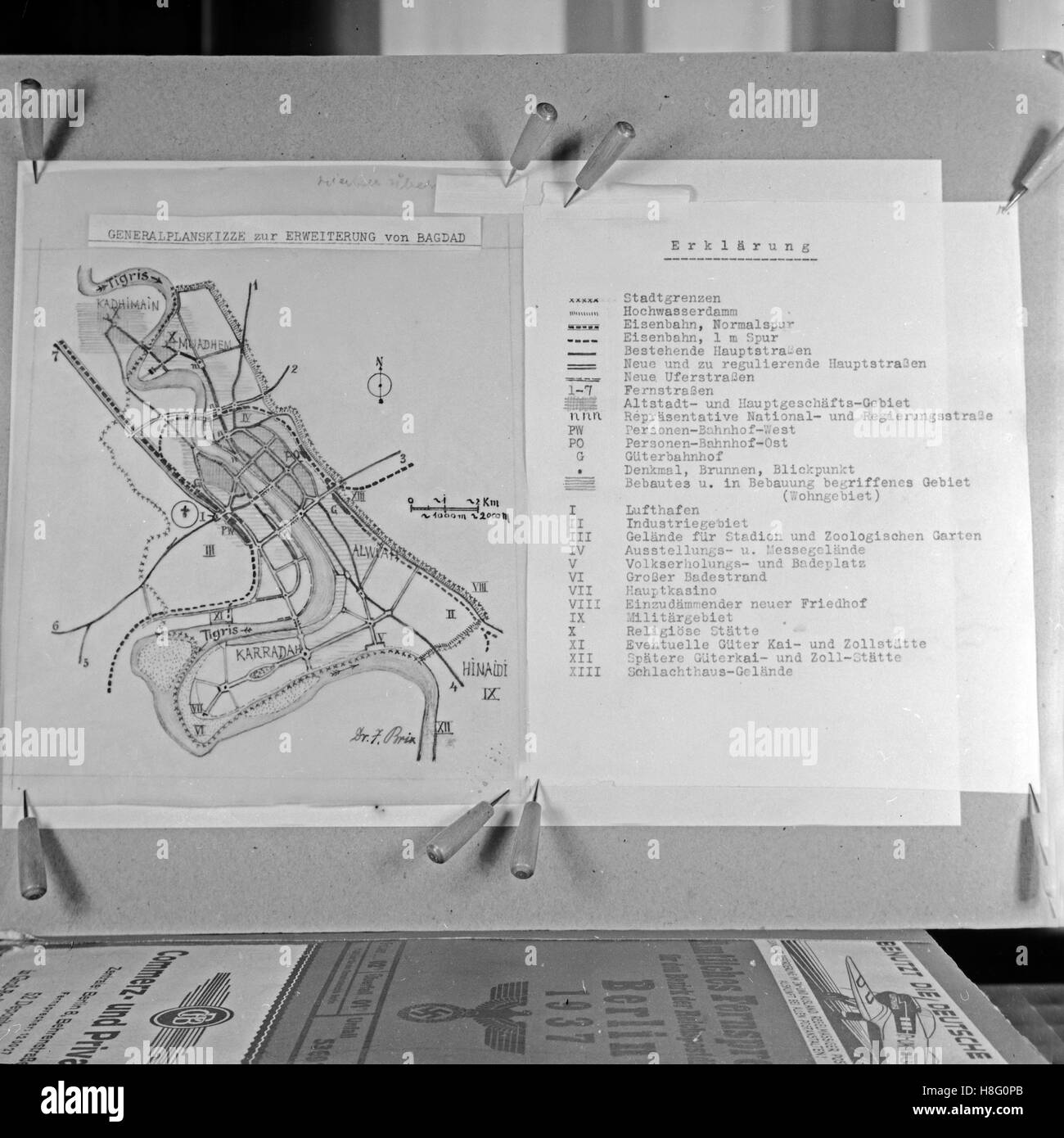 Riproduzione del piano generale disposizione relativa all'espansione di Bagdad, Germania 1930s. Foto Stock