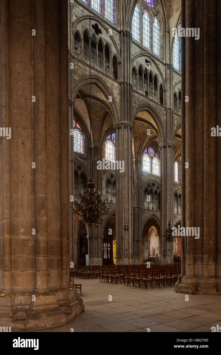 La cattedrale di Bourges o la Cattedrale di Saint Etienne de Bourges nella città di Bourges, Francia. Foto Stock