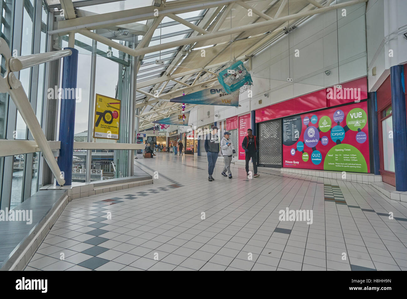80s shopping centre, Hull Foto Stock