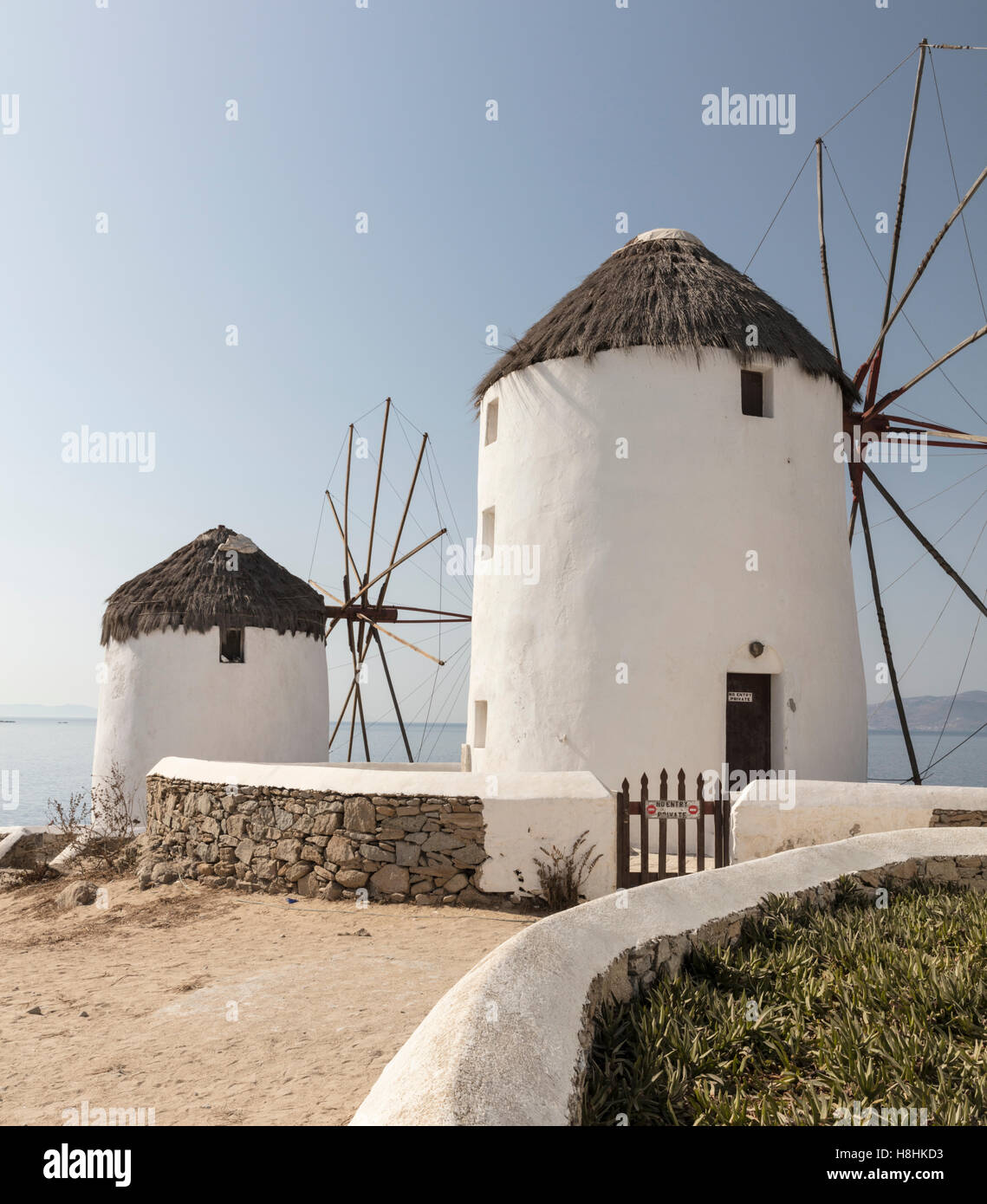 Famosi mulini a vento di Mykonos nelle isole Cicladi, Grecia Foto Stock