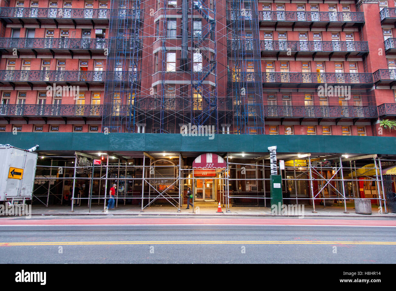 Il Chelsea Hotel, famoso per la notorietà dei suoi residenti, Chelsea, Manhattan New York City , Stati Uniti d'America. Foto Stock