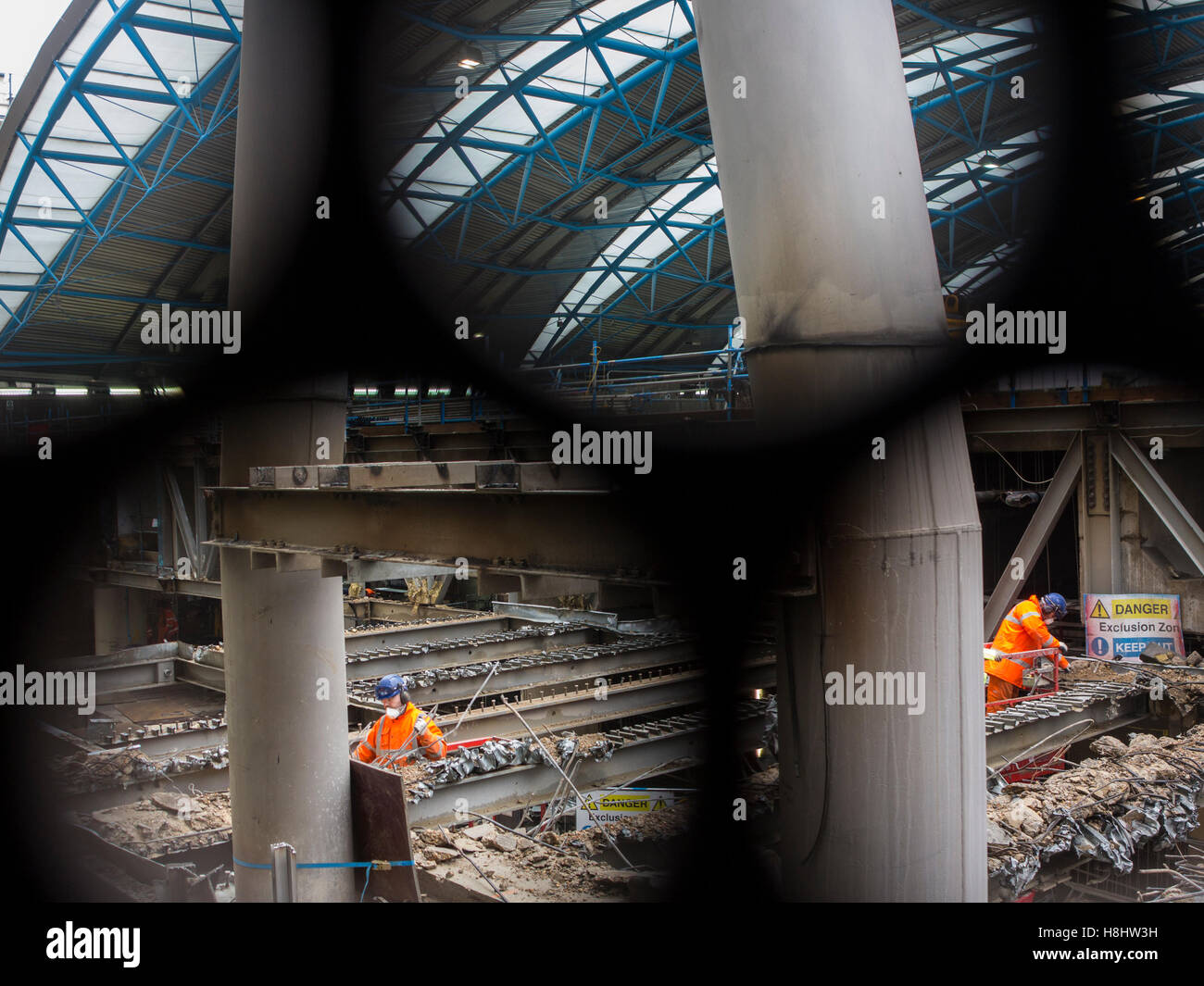 Londra, la stazione di Waterloo : investimento di oltre £800m per migliorare la Gran Bretagna è più trafficata Stazione ferroviaria Foto Stock