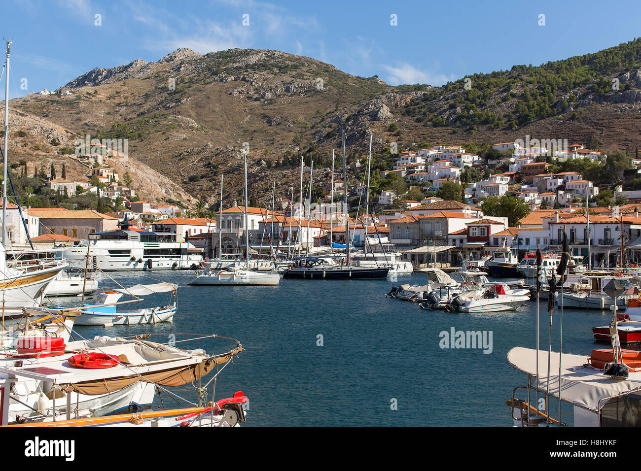 Yachting Marina dell'isola di Hydra, Grecia. Foto Stock