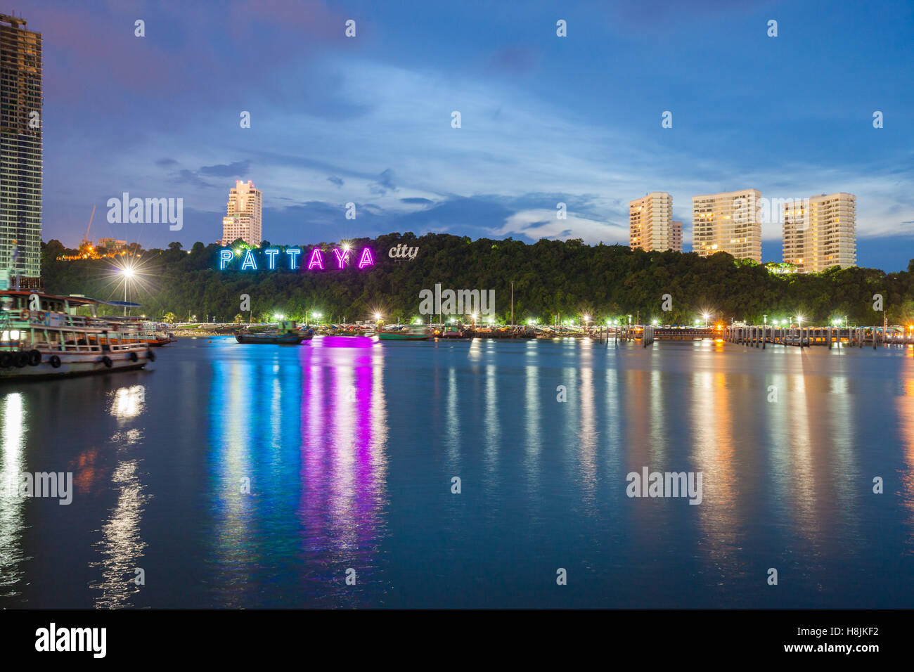 Pattaya segno della città e del porto di Pattaya, Thailandia Foto Stock