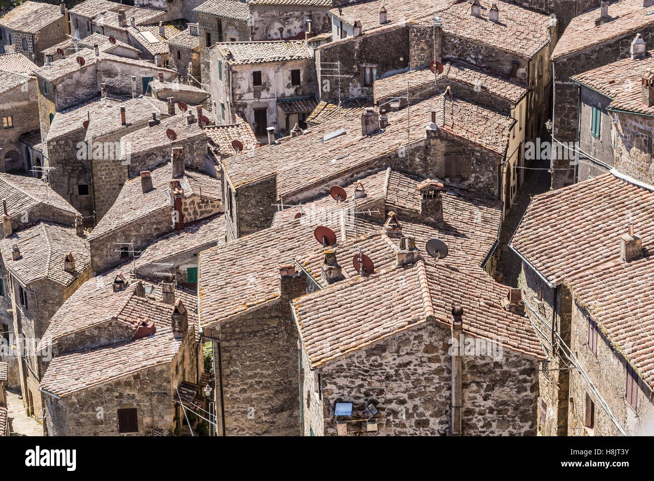 I tetti di Sorano, Toscana. Foto Stock