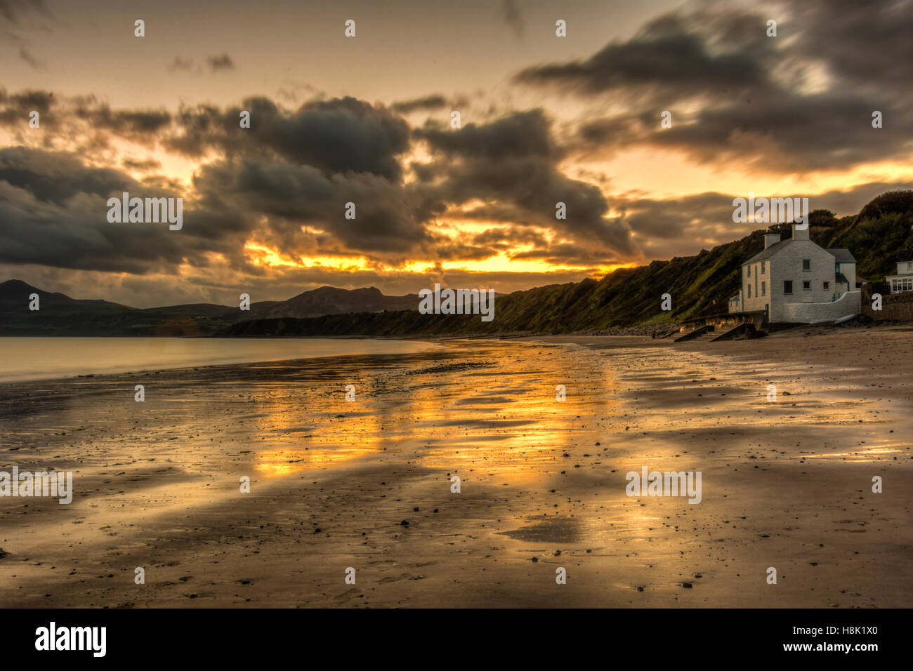 Ecco che arriva il sole Foto Stock