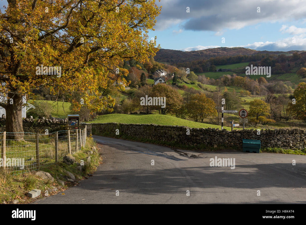 Nodo stradale a poco Langdale nel distretto del Lago Foto Stock