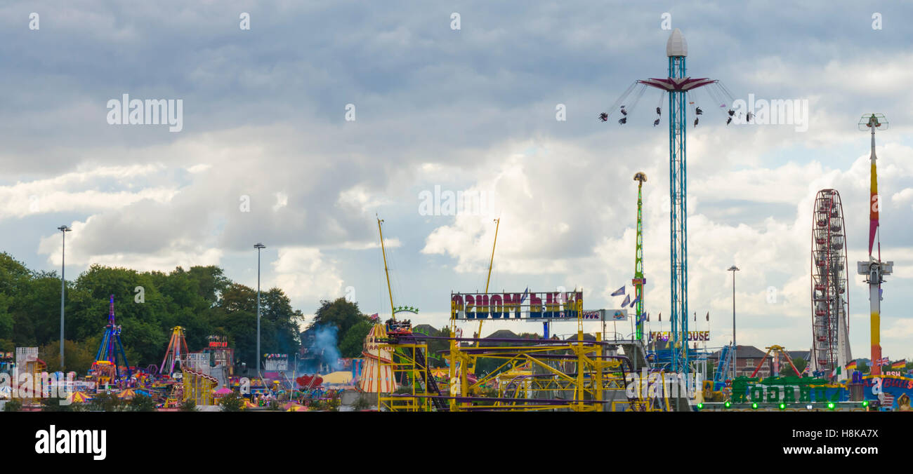 Nottingham Fiera d'oca è un viaggio annuale luna park durante la prima settimana di ottobre Foto Stock