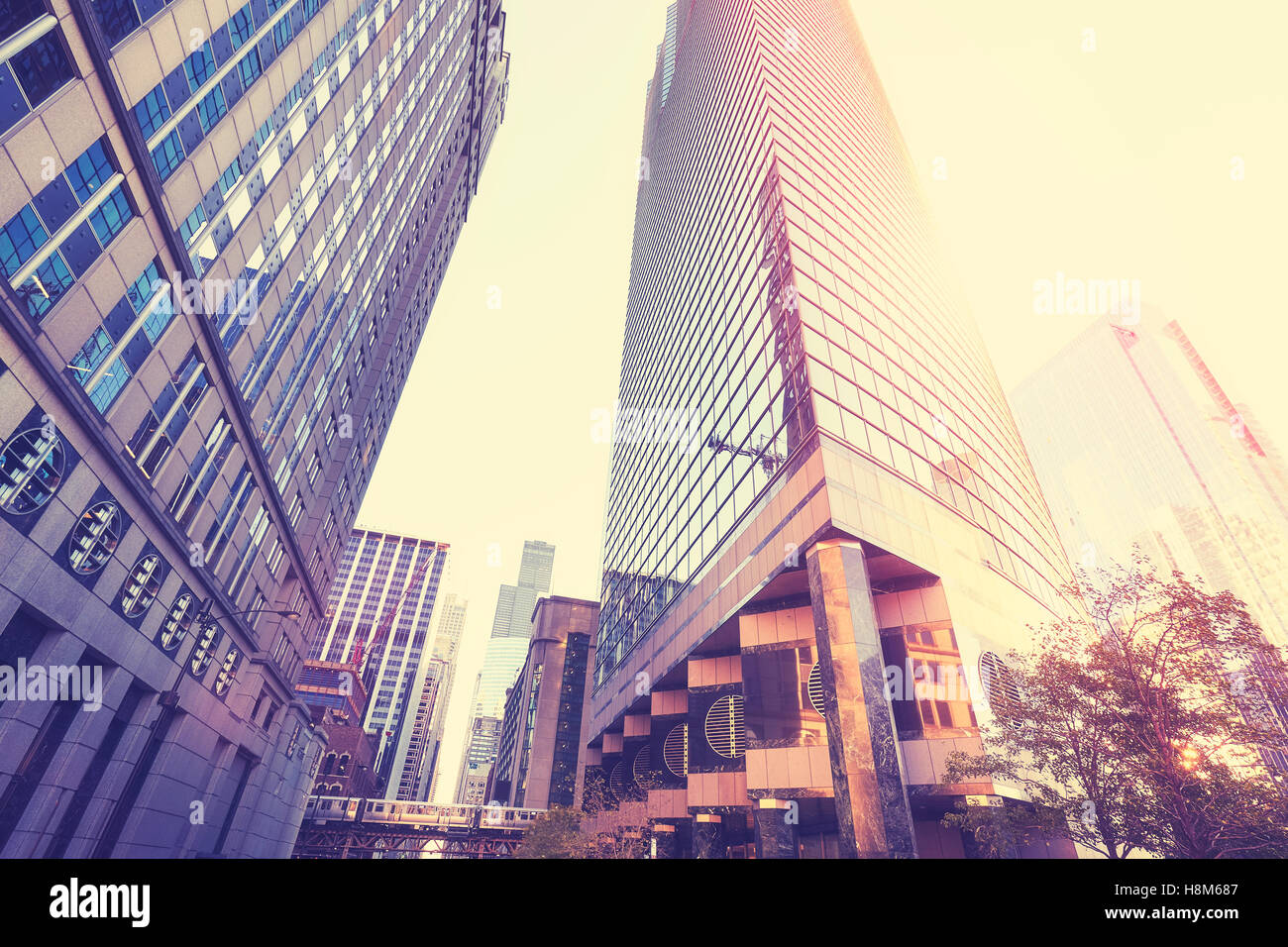 In stile vintage foto di Chicago Downtown al tramonto, STATI UNITI D'AMERICA. Foto Stock