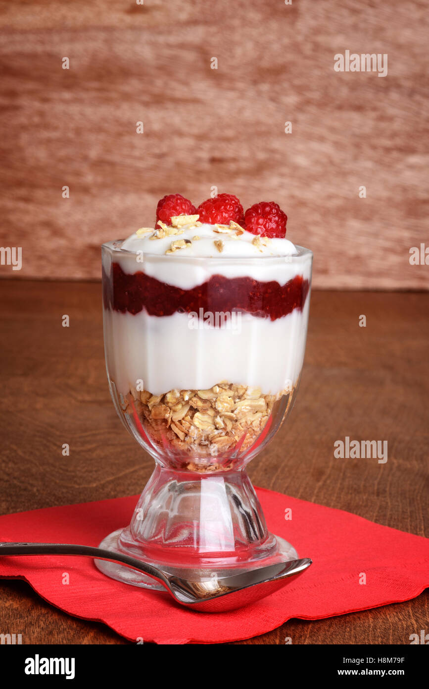 Lampone parfait di vaniglia Foto Stock
