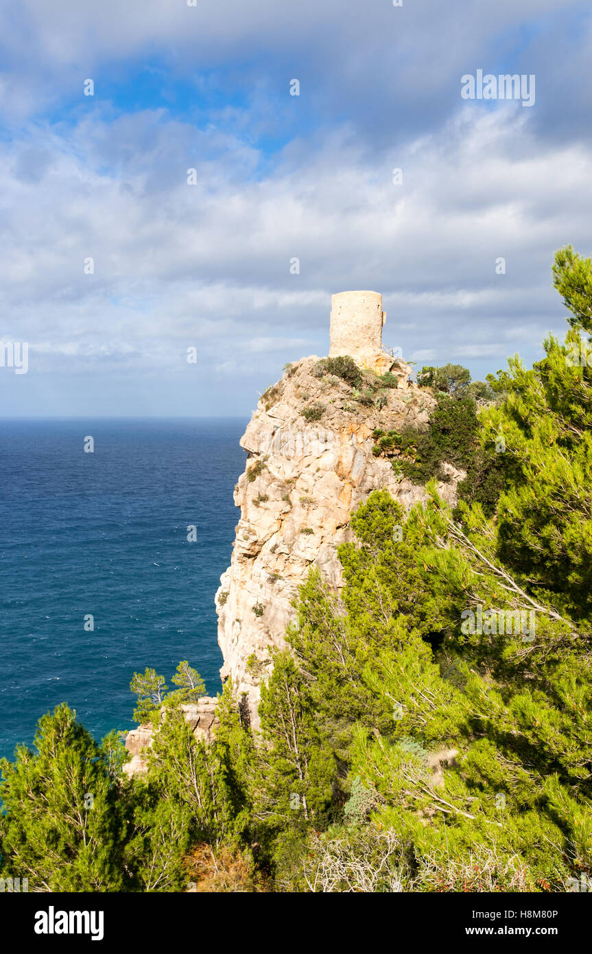 Torre di difesa sulla costa di Maiorca, Torre de ses Anime Foto Stock