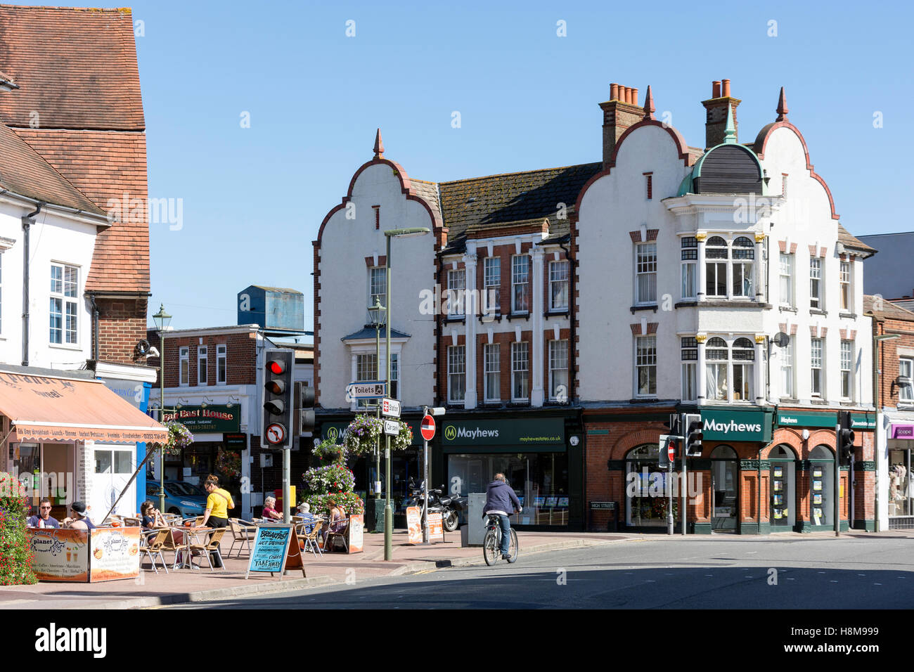 Victoria Road, Horley, Surrey, England, Regno Unito Foto Stock