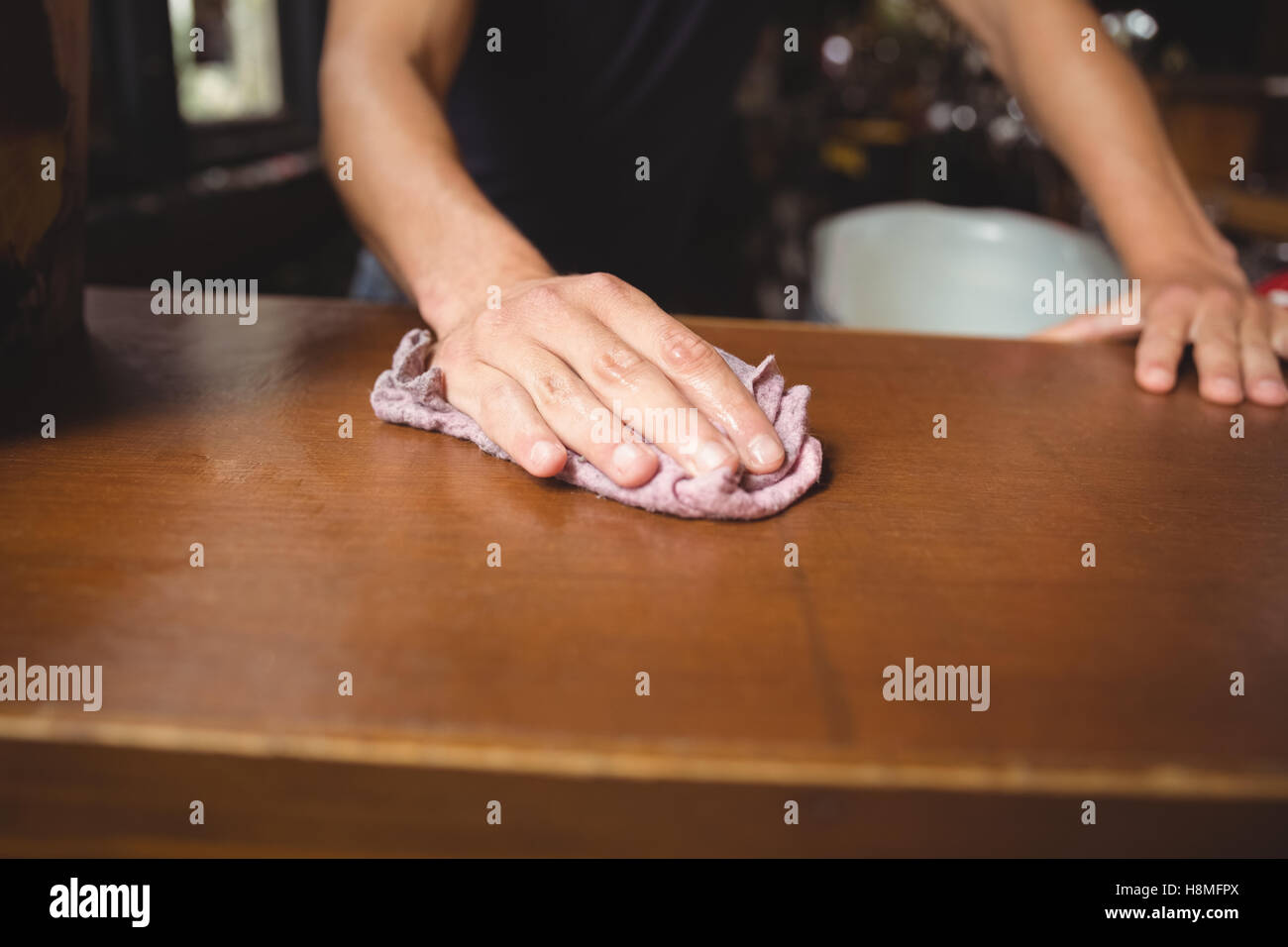 Barra di pulizia di gara bancone bar Foto Stock