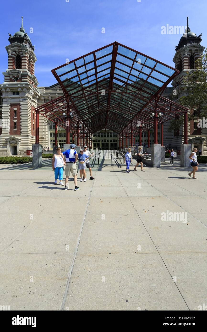 Dal 1990 l'isola di Ellis Islanda è sede del Museo di immigrazione. Ellis Island è situato nei pressi di New York City. L'isola, insieme con la statua della libertà è parte della Statua della Libertà Monumento nazionale dal 1965. Ellis island; New York City; N | Utilizzo di tutto il mondo Foto Stock