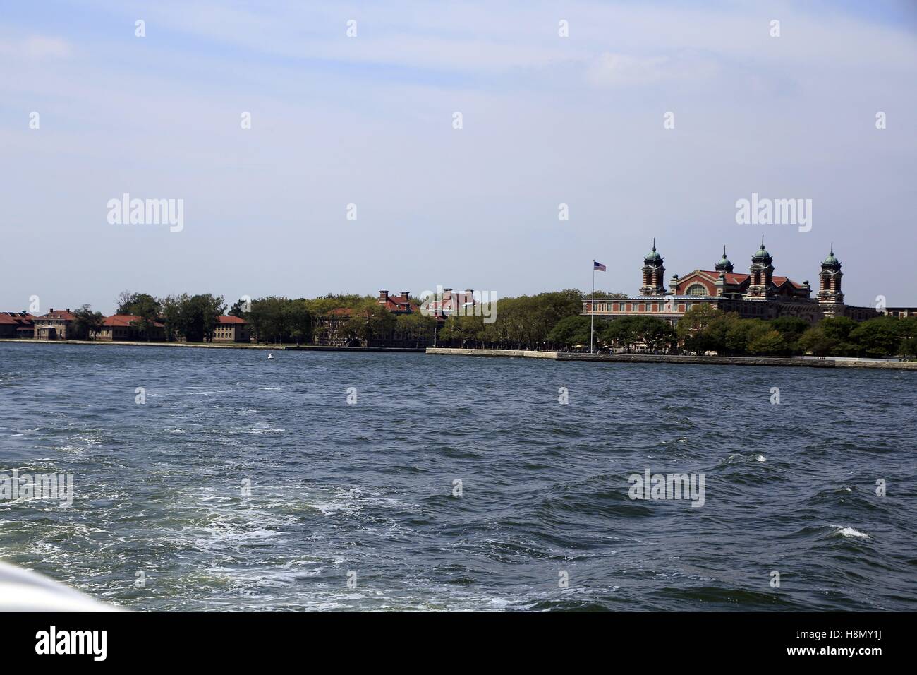 Dal 1990 l'isola di Ellis Islanda è sede del Museo di immigrazione. Ellis Island è situato nei pressi di New York City. L'isola, insieme con la statua della libertà è parte della Statua della Libertà Monumento nazionale dal 1965. Ellis island; New York City; N | Utilizzo di tutto il mondo Foto Stock