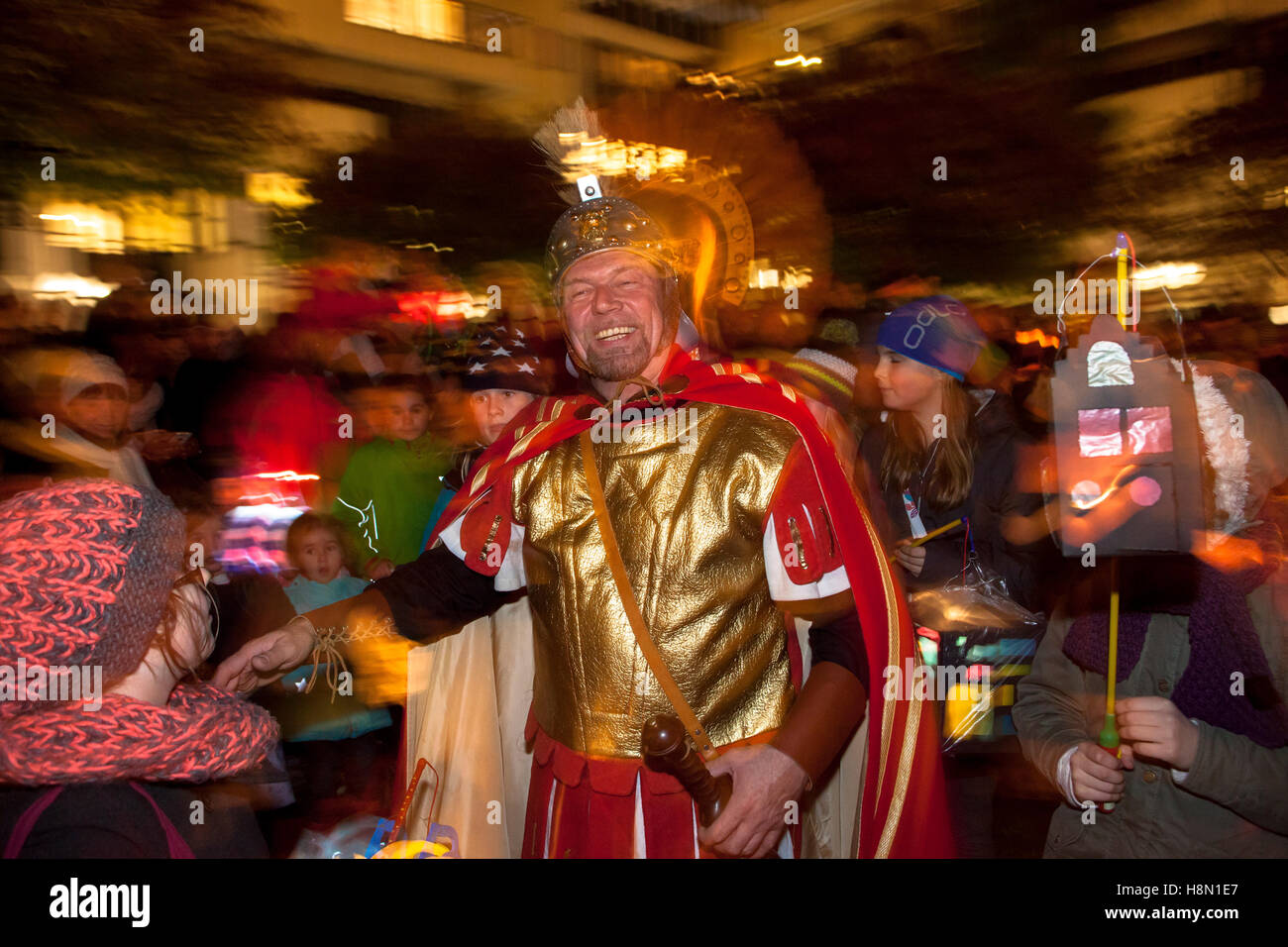 Germania, Colonia, il San Martin's processione, San Martino con i bambini. Foto Stock