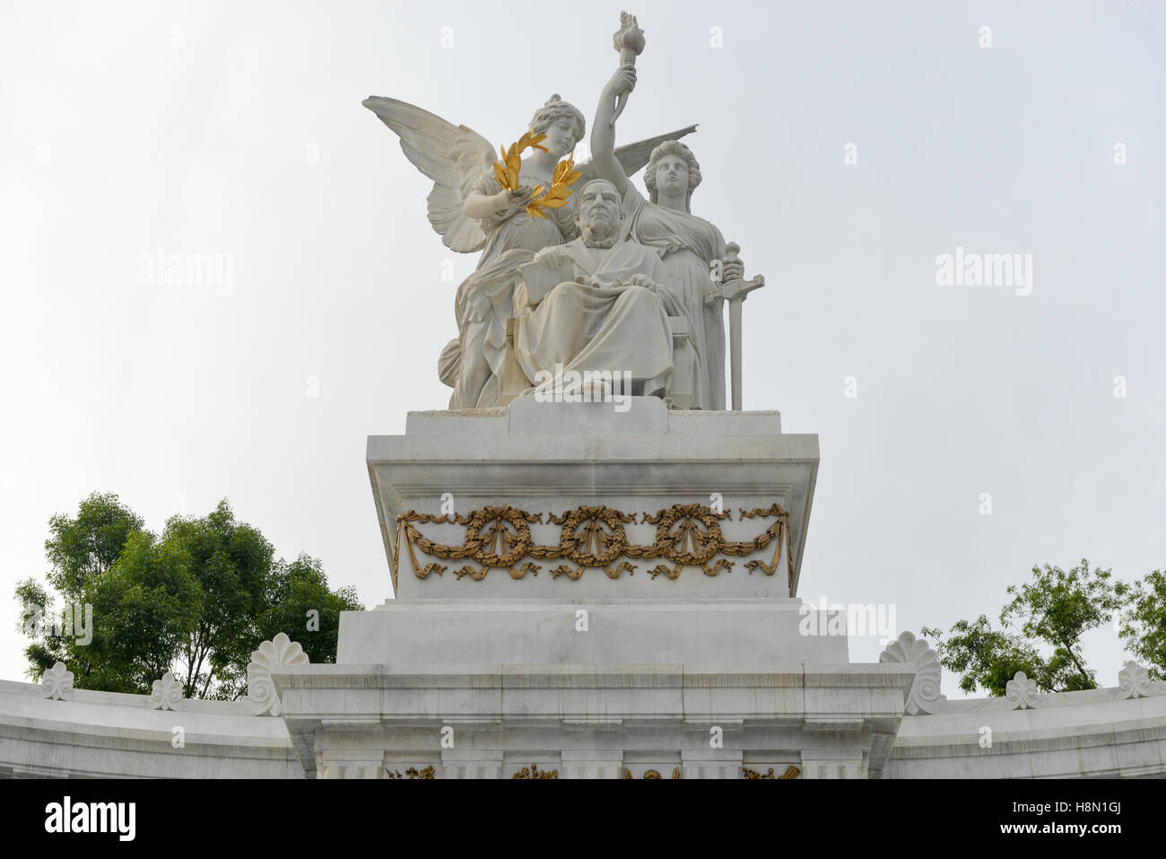 Monumento a Benito Juarez (Hemiciclo un Benito Juarez). Neoclassico monumento in marmo di Benito Juarez, Messico della prima ind Foto Stock