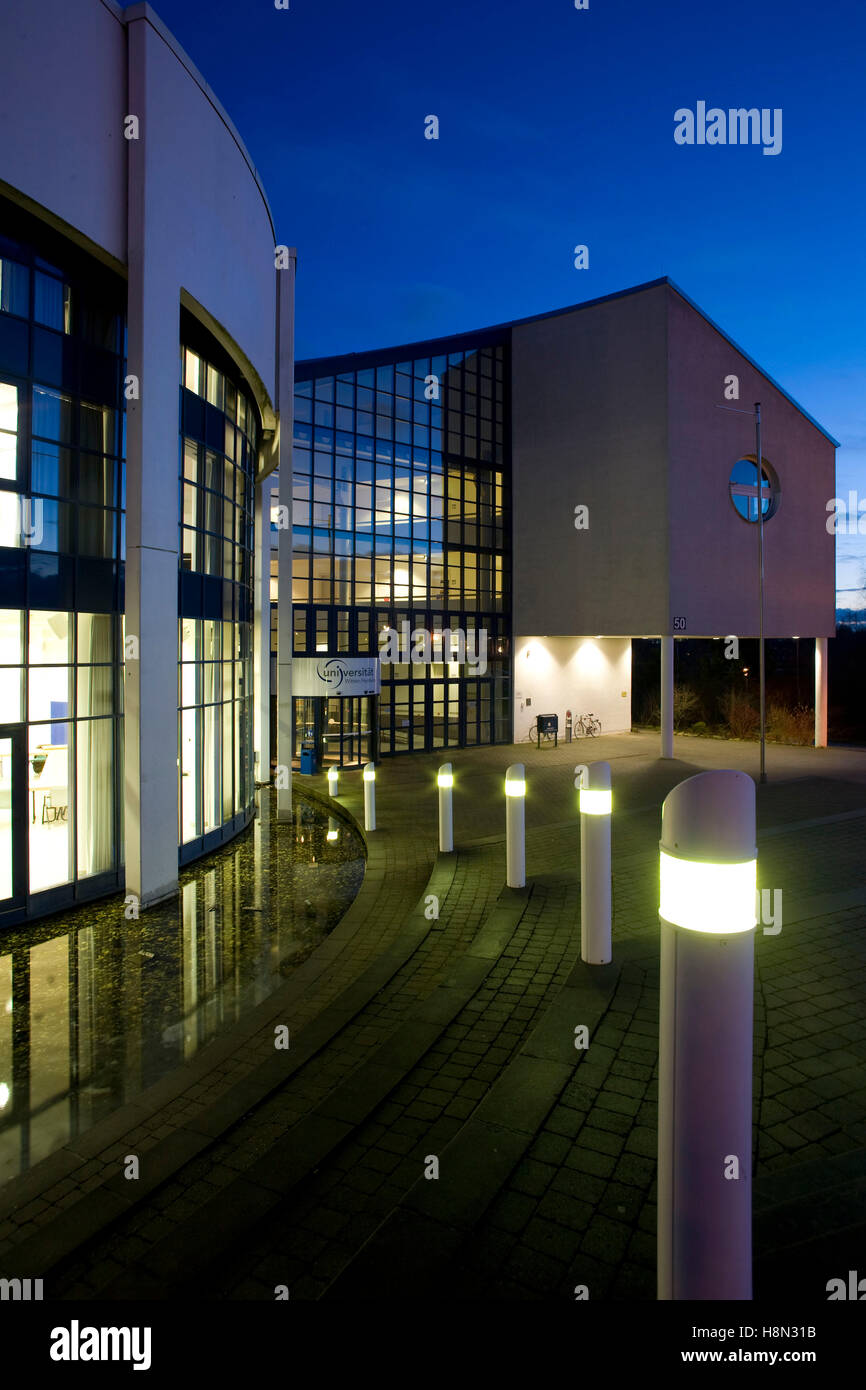 Germania, la zona della Ruhr, Witten, edificio principale dell'università privata Witten Herdecke. Foto Stock