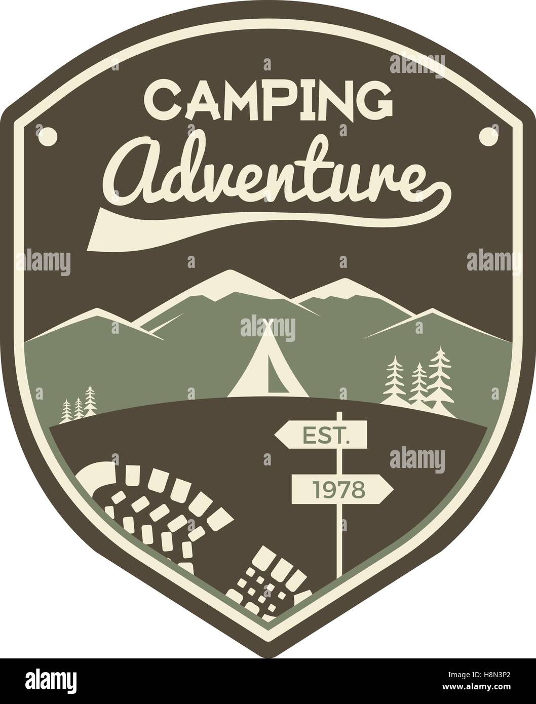 Camping adventure etichetta. Mountain winter camp badge. Outdoor explorer logo design. Viaggiare in bianco e nero e a colori hipster insignia. Snowboard icona simbolo. Deserto emblema e timbro. Patch del vettore. Illustrazione Vettoriale