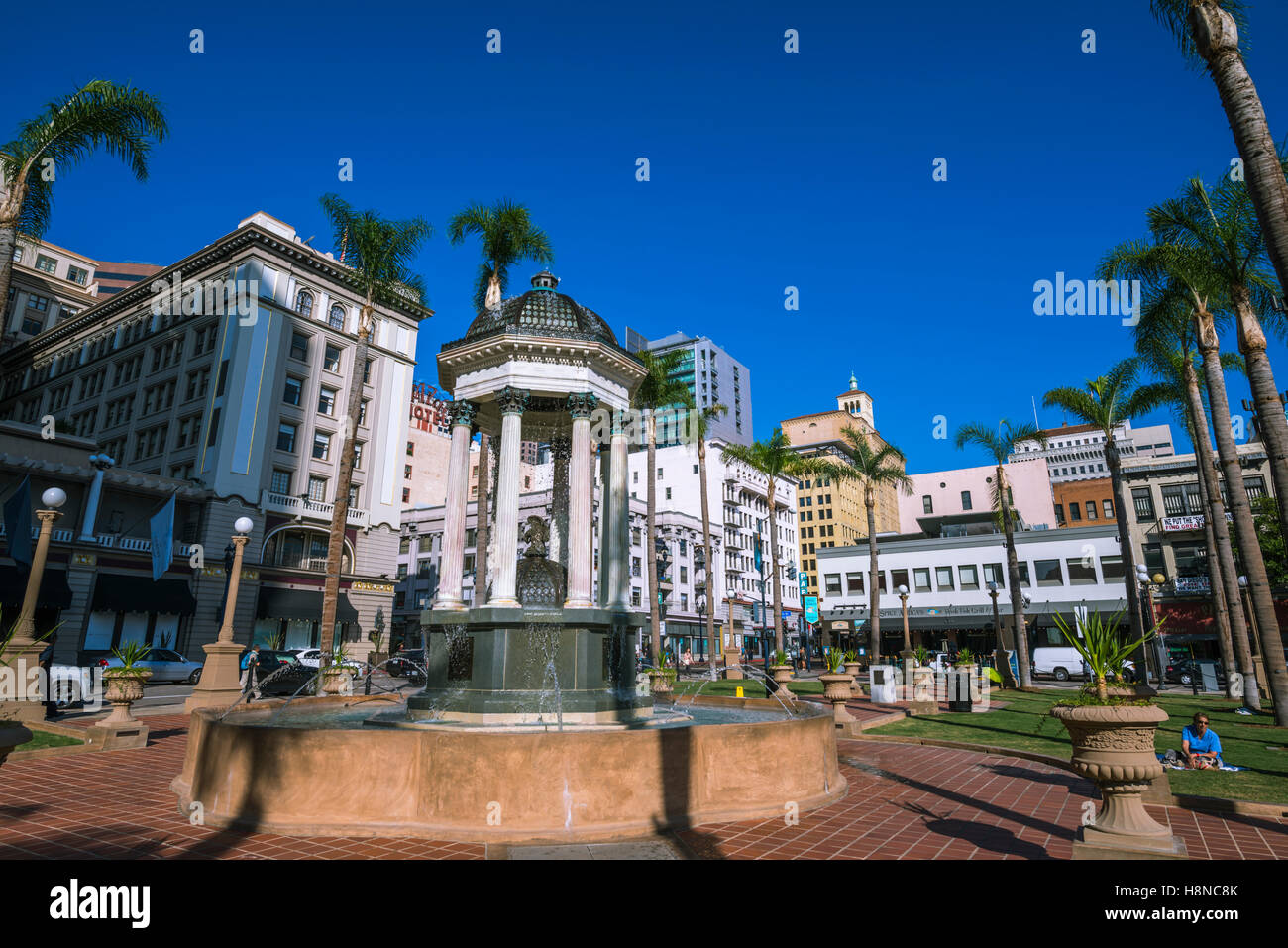 Horton Plaza Park, il centro cittadino di San Diego, California, USA. Foto Stock