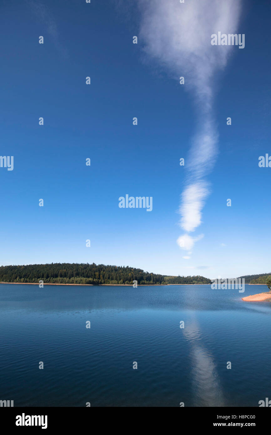 Il lago di 'Lac de Pierre-Percée' (nord-est della Francia) Foto Stock