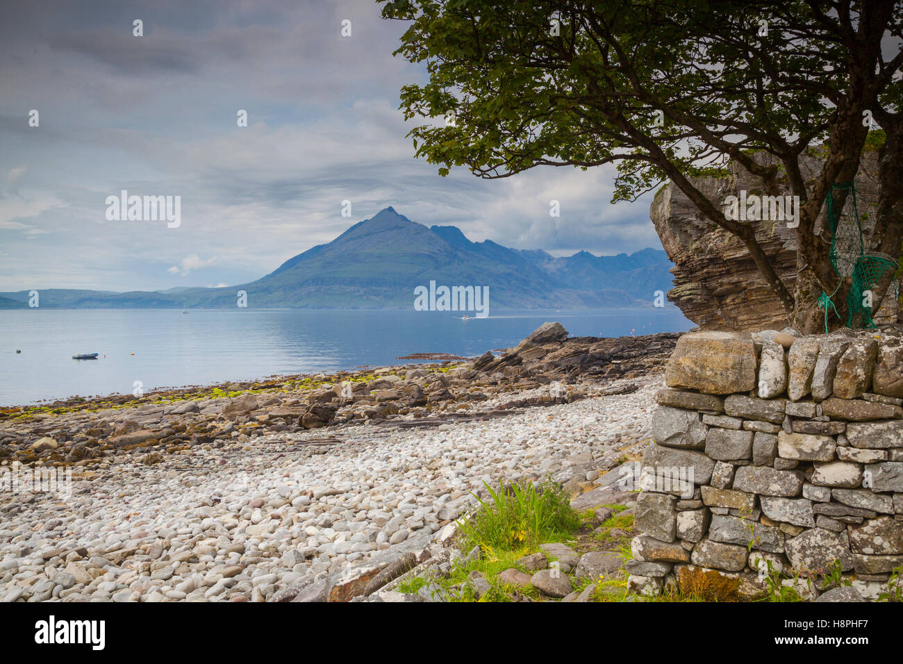 Black Cullin montagne da Elgol, Isola di Skye in Scozia Foto Stock