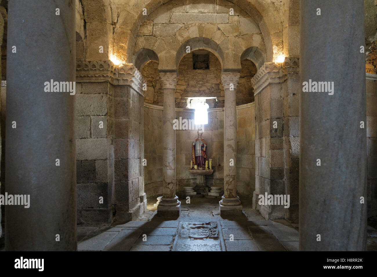 Bancarelle di coro ornate presso la cattedrale sé Catedral de Braga a Braga, Minho, Portogallo, Europa Foto Stock