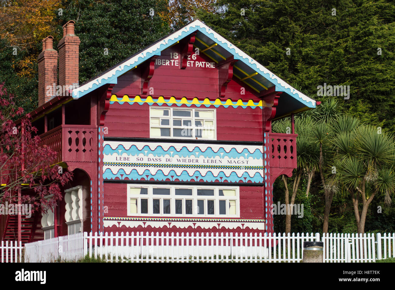 Swiss Cottage nel Parco Singleton, Swansea, Wales, Regno Unito Foto Stock