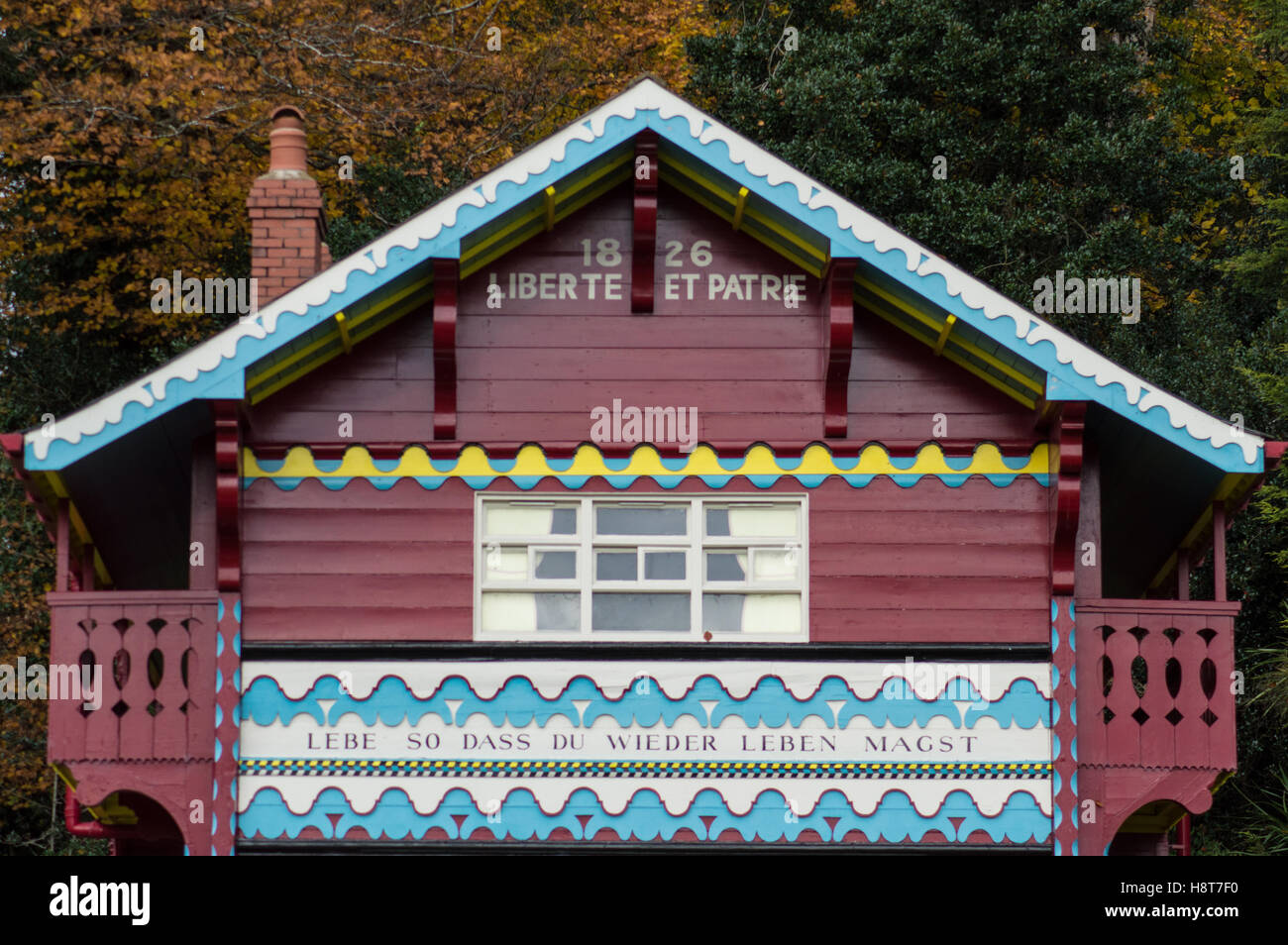 Swiss Cottage nel Parco Singleton, Swansea, Wales, Regno Unito Foto Stock