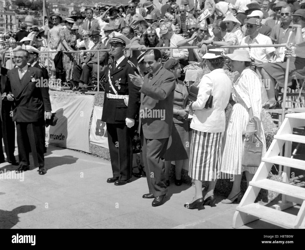 Il 1955 GP di Monaco mistero CELEB Foto Stock