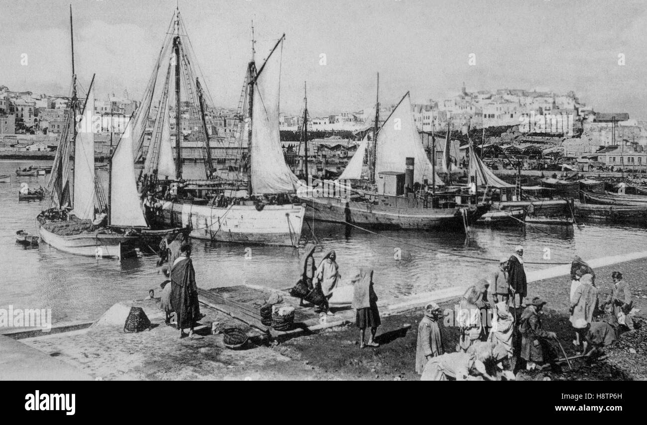 Fotografia del XX secolo , il porto di Tangeri Foto Stock
