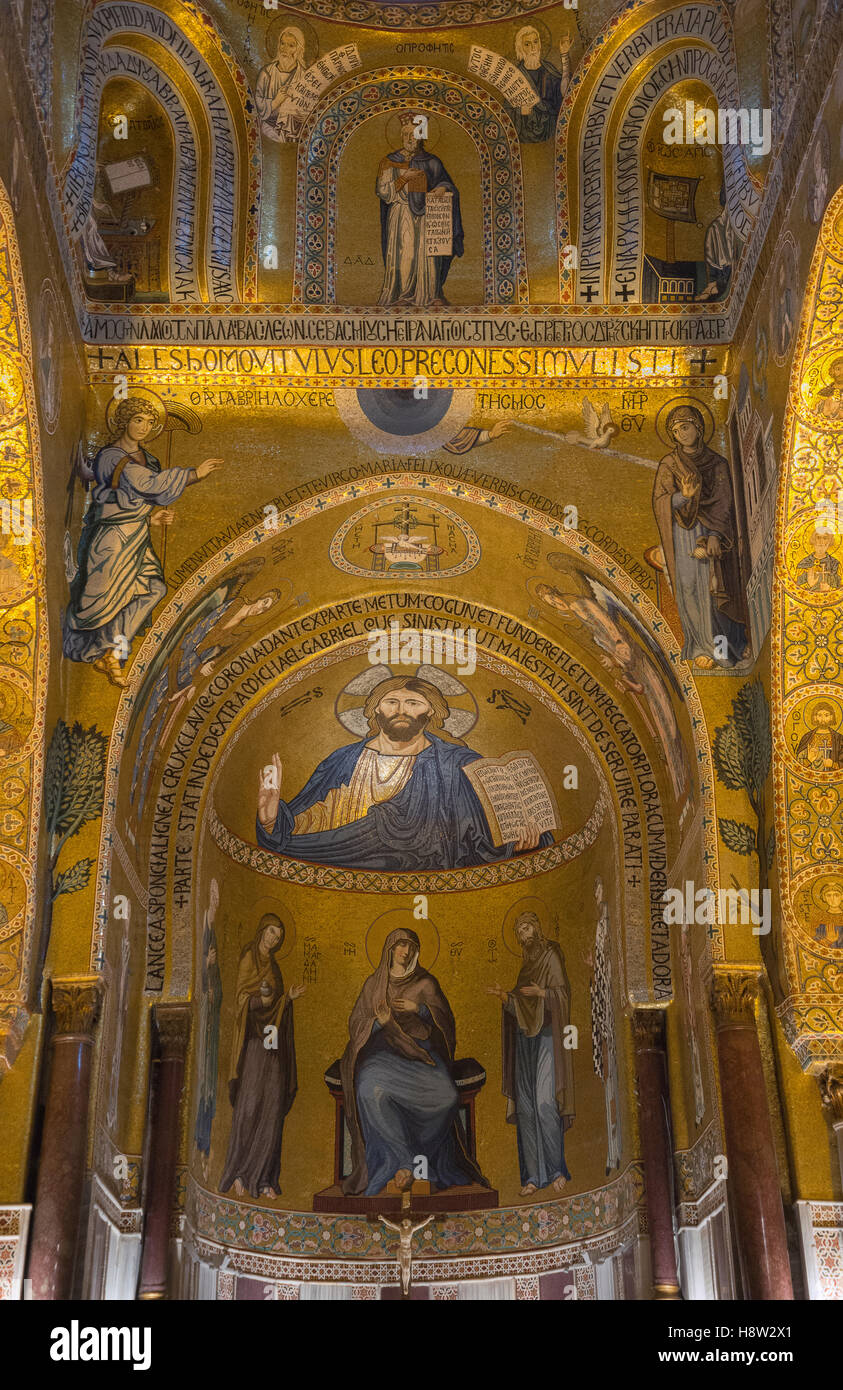 Cristo Pantocratore nella cappella palatina, la cappella palatina e il palazzo reale di Palermo, Sicilia, Italia Foto Stock