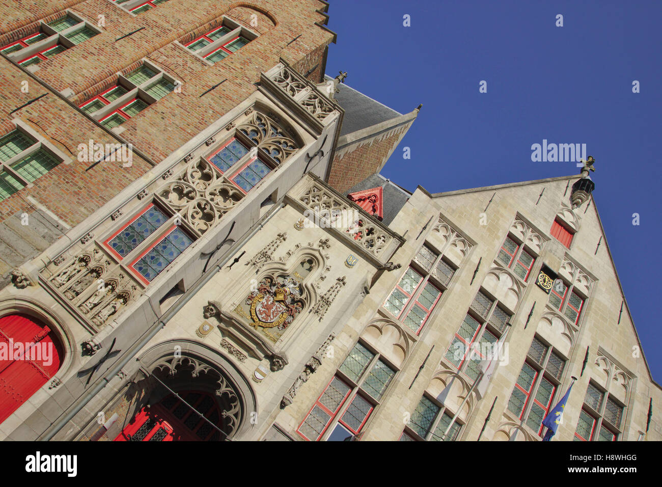 Vecchio edificio doganale (olde Tolhuis) su Jan Van Eyckplein, Belgio, Bruges Foto Stock