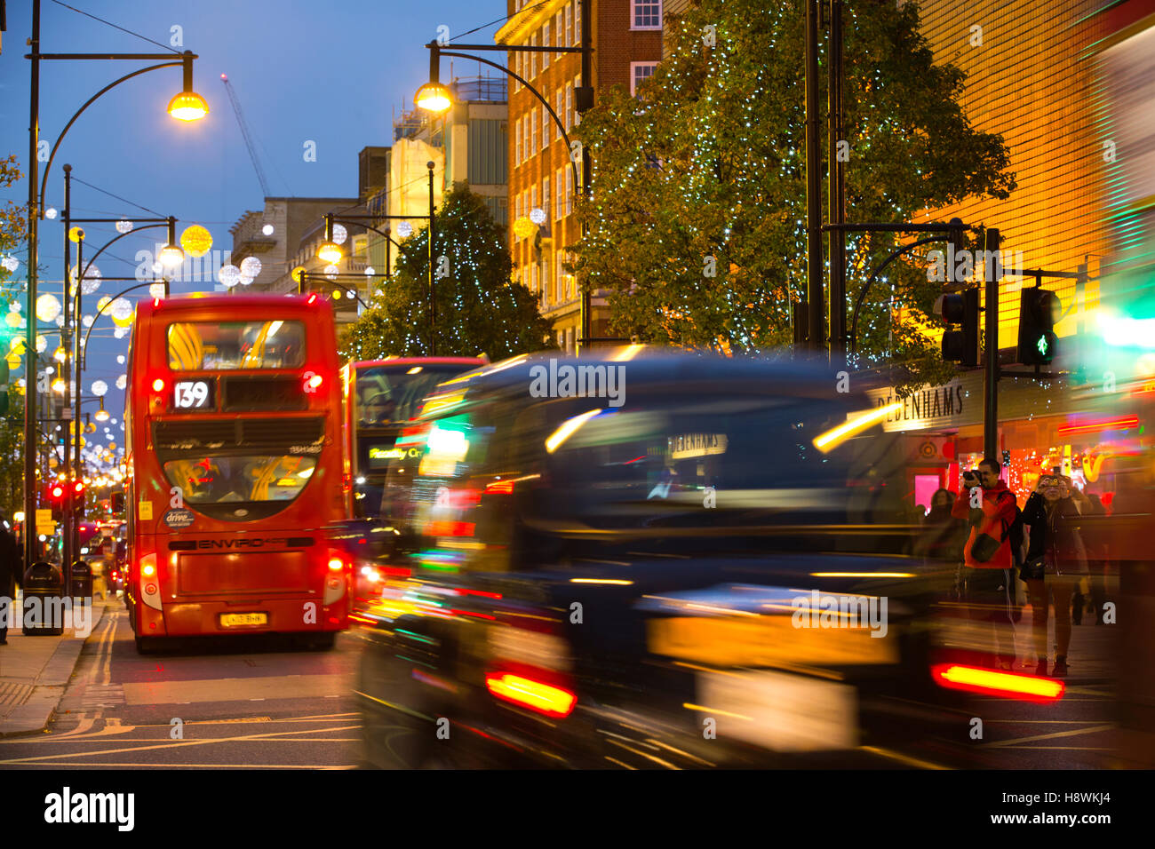 Oxford Street, Londra, Inghilterra, Regno Unito Foto Stock