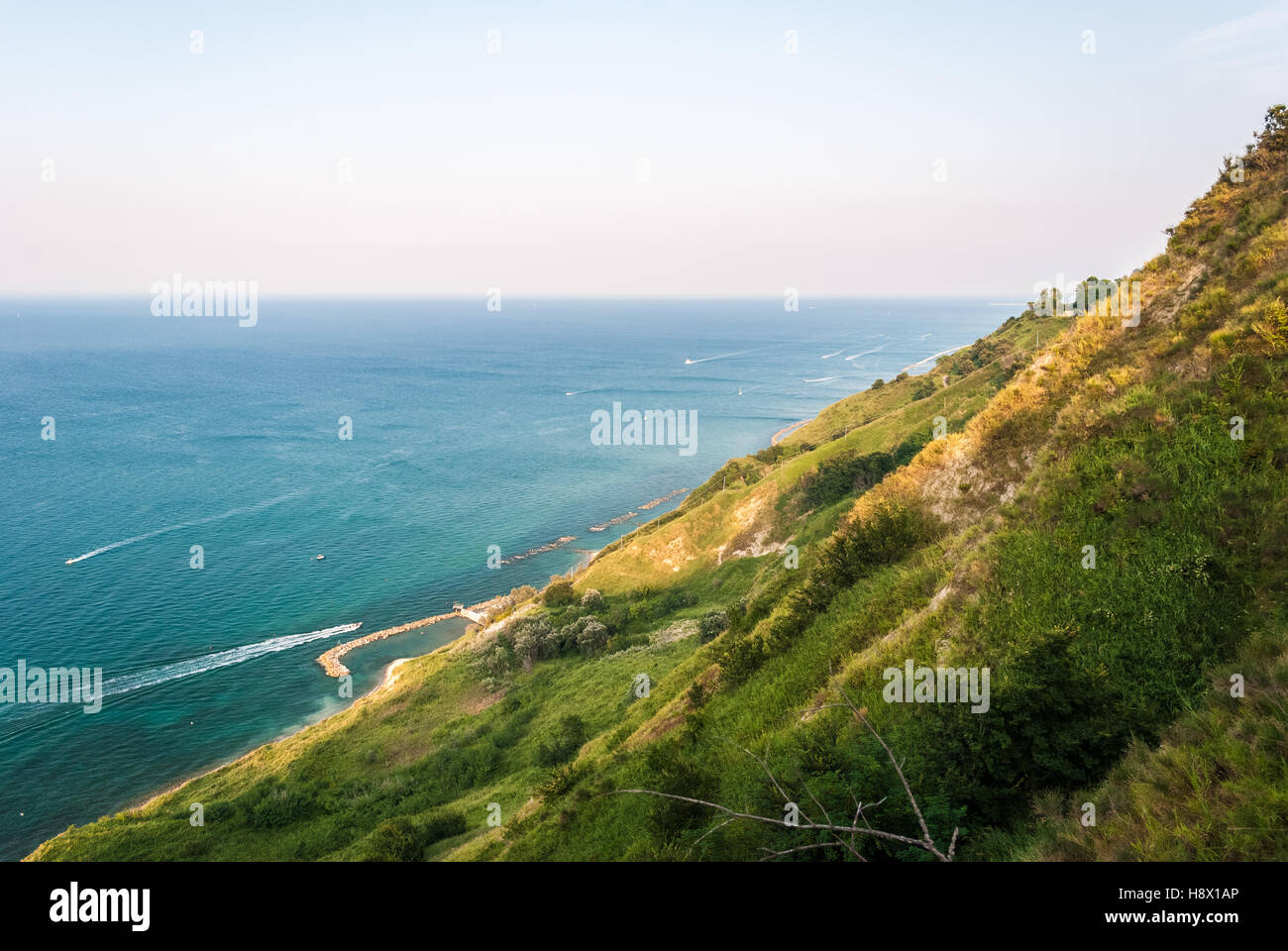 Lungo le coste del Monte San Bartolo, vicino a Pesaro Foto Stock