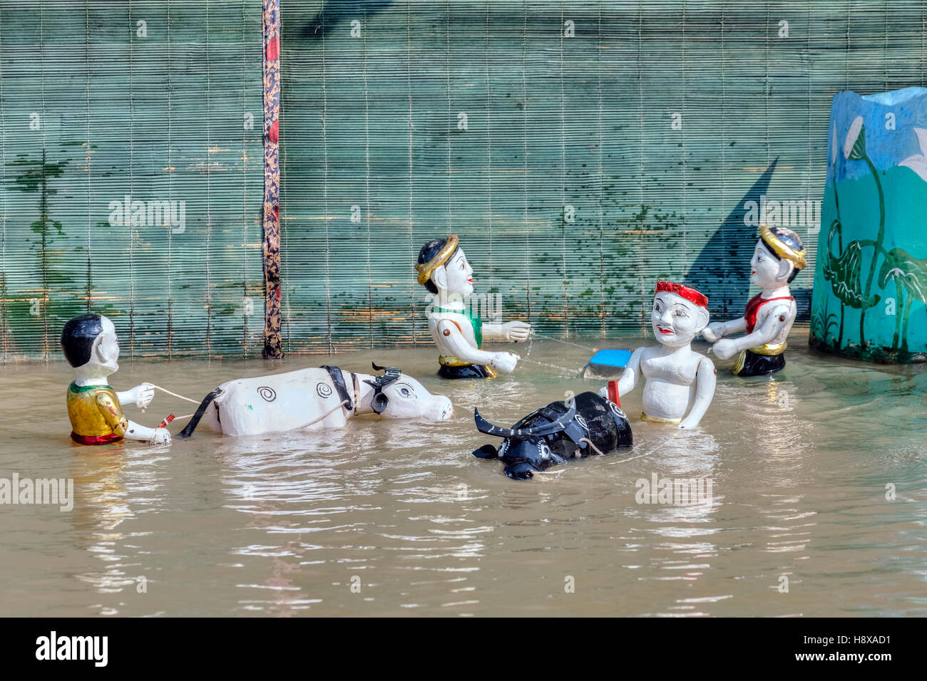 Acqua Spettacolo di Marionette ad Hanoi, in Vietnam, in Asia Foto Stock