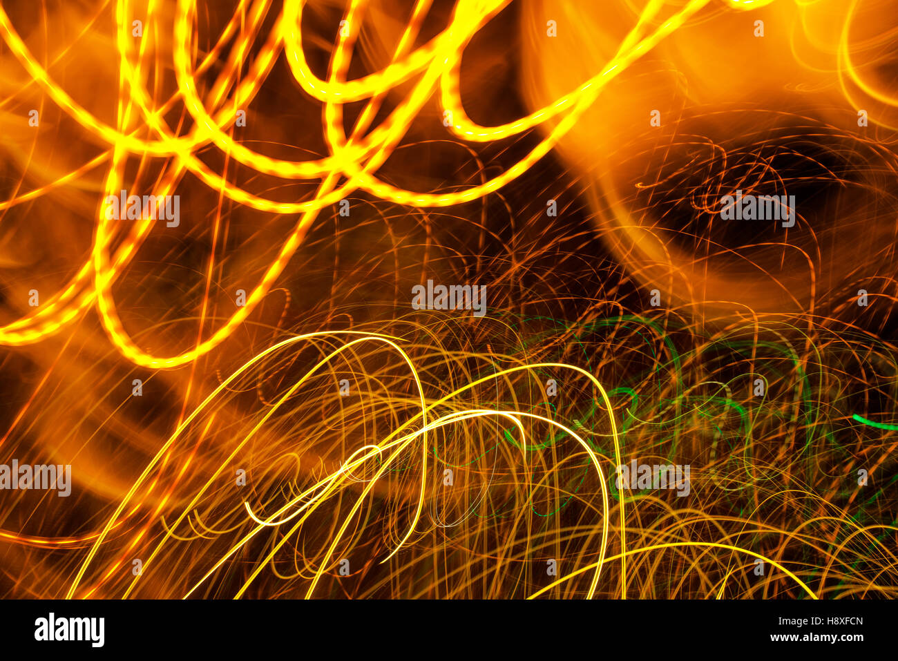 Semaforo vernice con una lunga esposizione, colorato abstract motion blur sullo sfondo Foto Stock