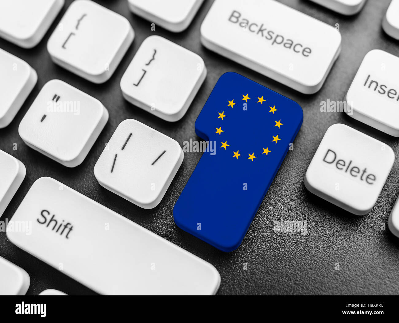 Immettere il tasto key con la bandiera dell'Unione europea. Foto Stock