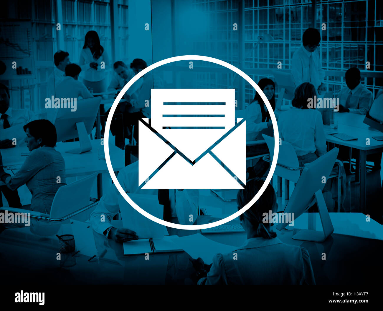 Messaggio di posta elettronica icona lettera di comunicazione Concept Foto Stock