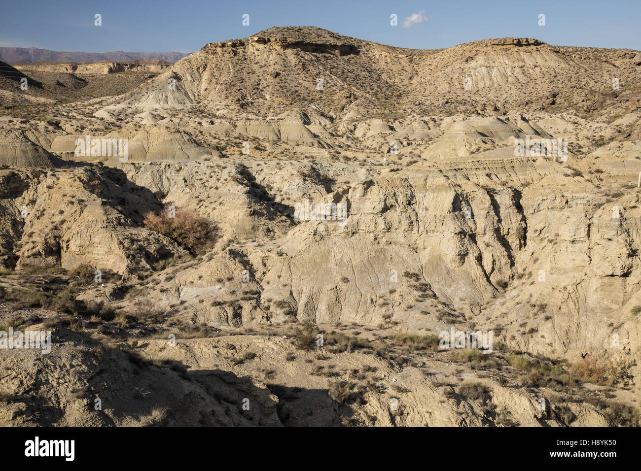 Badlands al Taberna, Desierto de Tabernas - eroso Miocene sedimenti, a nord di Almeria, Spagna. Foto Stock