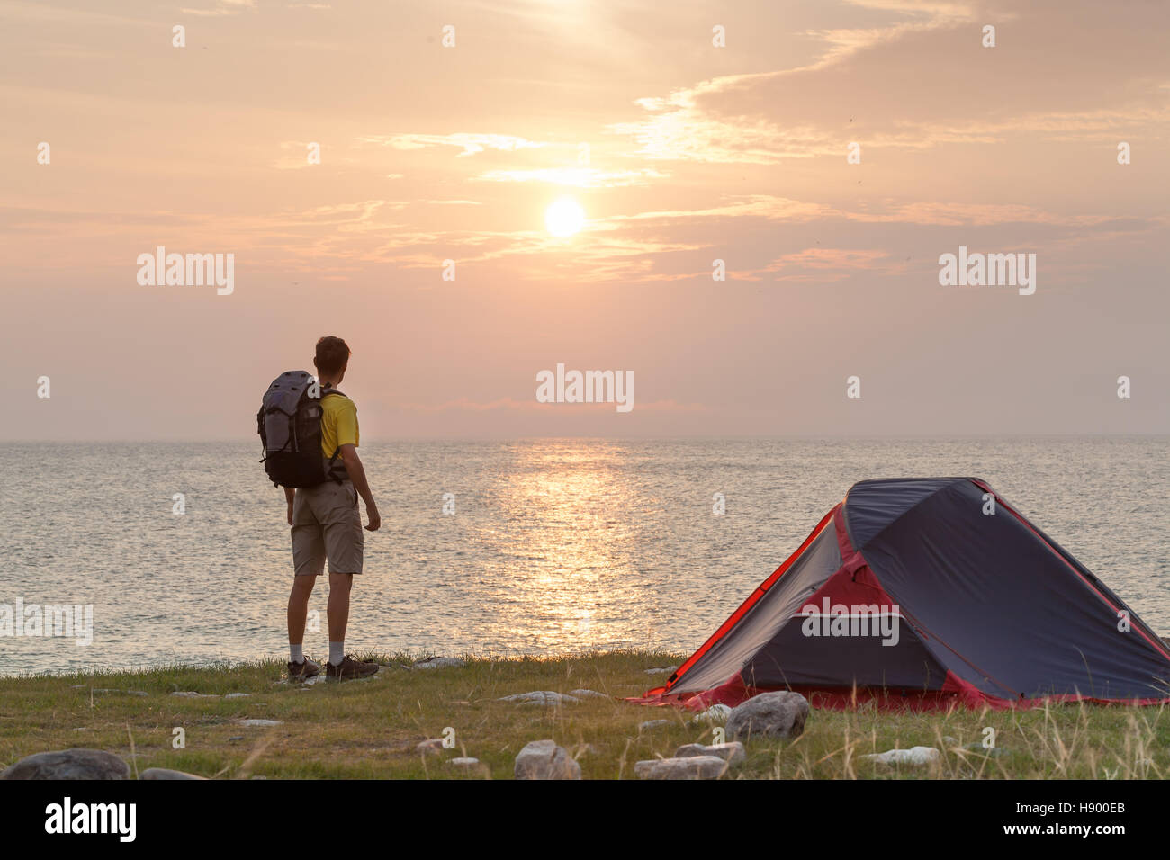 Sunrise in campeggio giorno Foto Stock