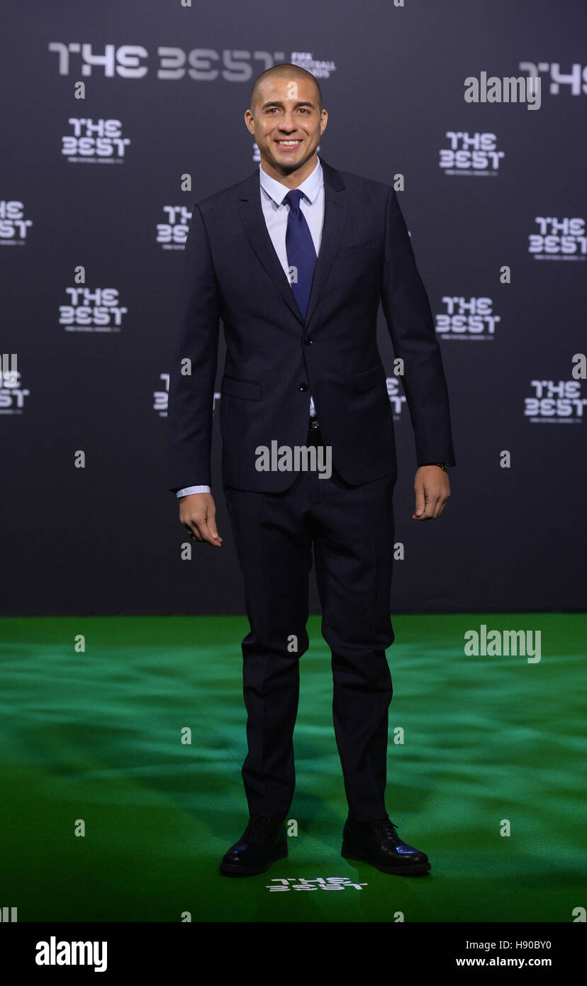 Zurigo, Svizzera. Il 9 gennaio, 2017. Ex calciatore francese David Trezeguet foto della FIFA giocatori del mondo dell'anno 2016 Gala di Zurigo, Svizzera, 9 gennaio 2017. Foto: Patrick Seeger/dpa/Alamy Live News Foto Stock