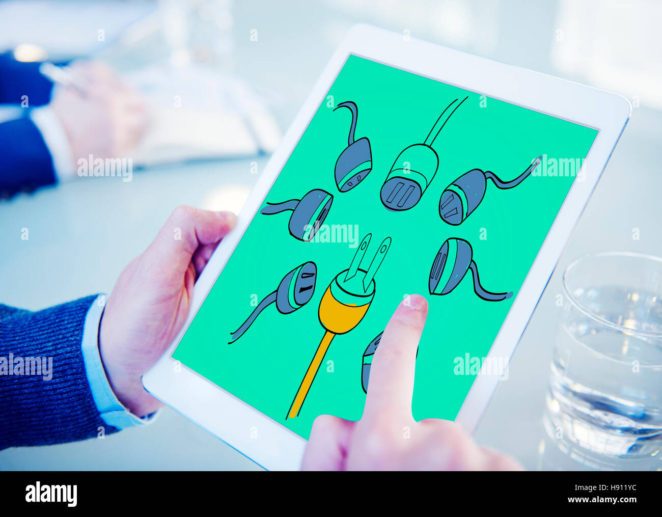 Energia di alimentazione Plug collegare il concetto di rete Foto Stock