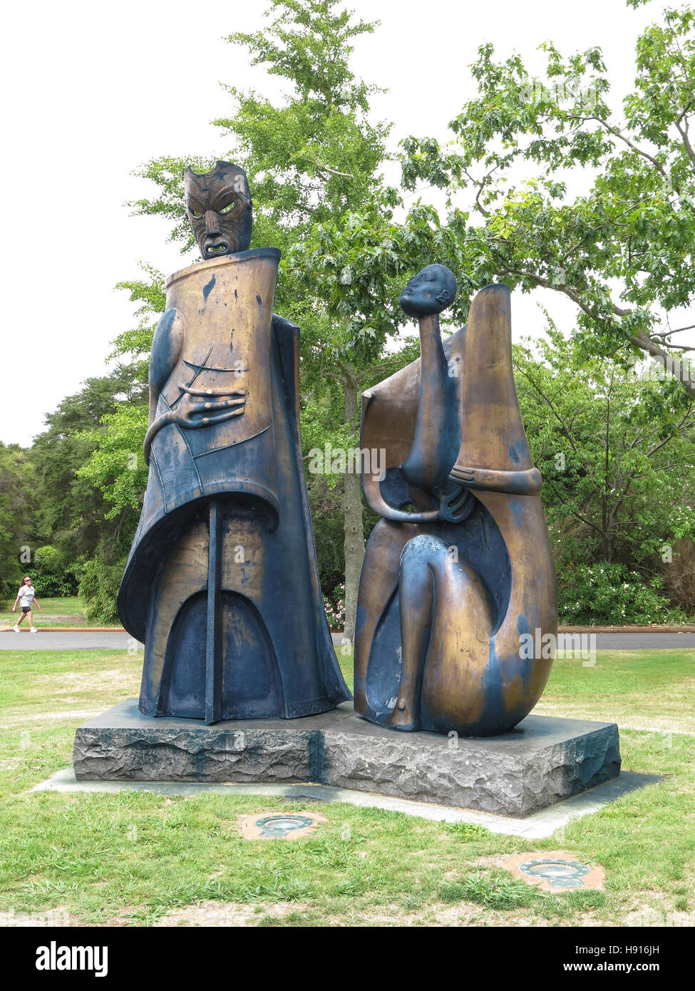 Waitukei scultura a Rotorua Museum, a Rotorua, Isola del nord, Nuova Zelanda Foto Stock